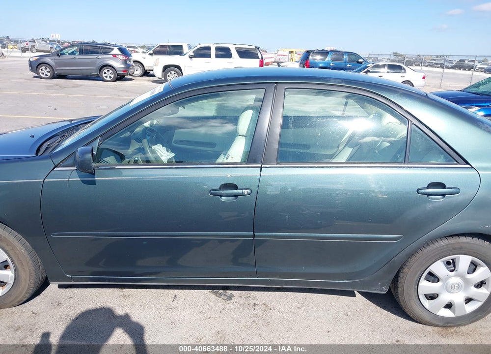 2004 TOYOTA CAMRY LE VIN: 4T1BE30KX4U346998