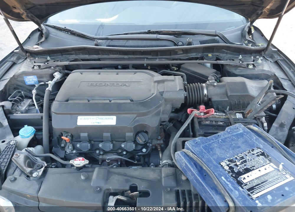 2015 HONDA ACCORD TOURING VIN: 1HGCR3F99FA011304