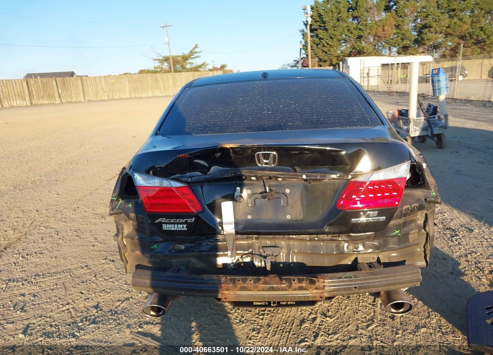 2015 HONDA ACCORD TOURING VIN: 1HGCR3F99FA011304