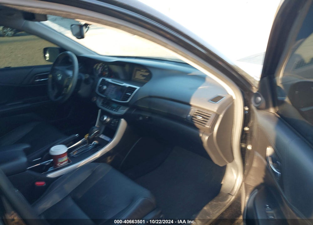 2015 HONDA ACCORD TOURING VIN: 1HGCR3F99FA011304