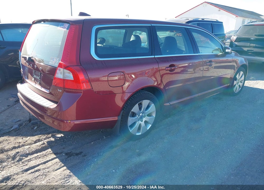 2008 VOLVO V70 3.2 VIN: YV1BW982281034944