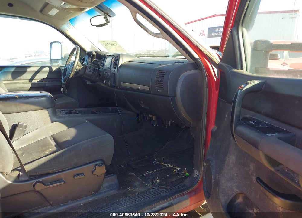 2008 CHEVROLET SILVERADO 1500 LT2 VIN: 2GCEK133681277764