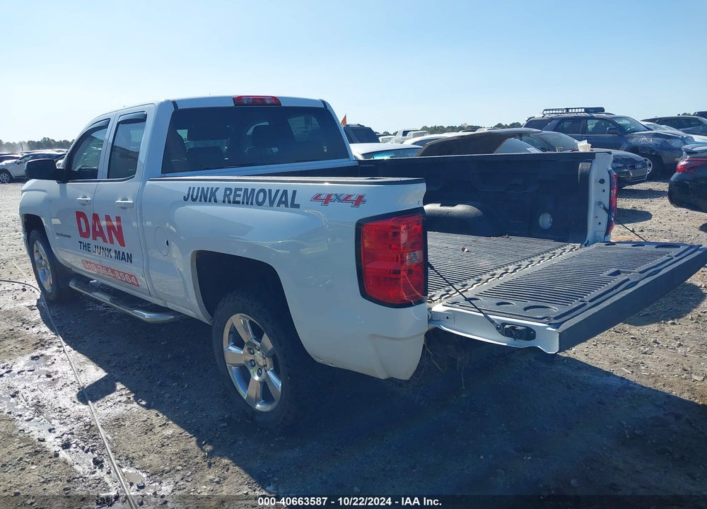 2015 CHEVROLET SILVERADO 1500 1LT VIN: 1GCVKREC3FZ174706