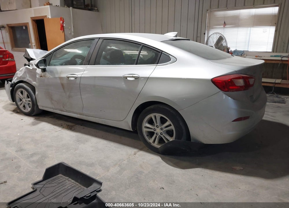 2018 CHEVROLET CRUZE LT AUTO VIN: 1G1BE5SMXJ7164820