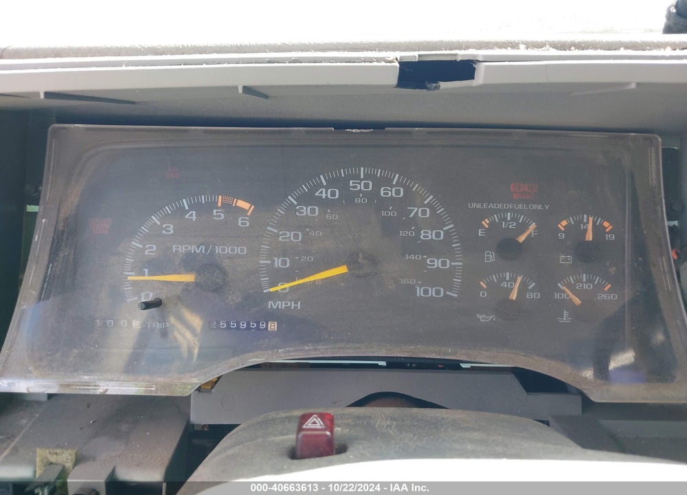 1998 CHEVROLET C/K 1500 SILVERADO FLEETSIDE VIN: 1GCEK19M4WE231944