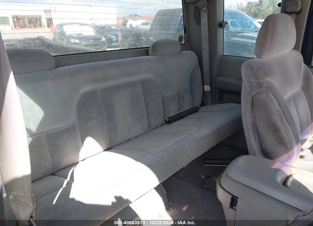 1998 CHEVROLET C/K 1500 SILVERADO FLEETSIDE VIN: 1GCEK19M4WE231944