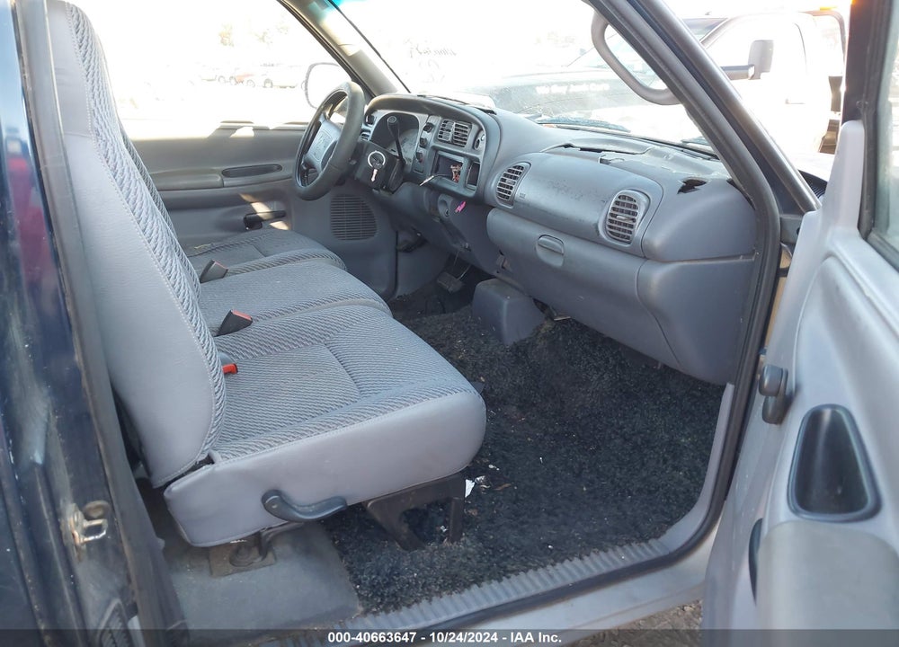 2001 DODGE RAM 1500 VIN: 1B7HC16X61S686071