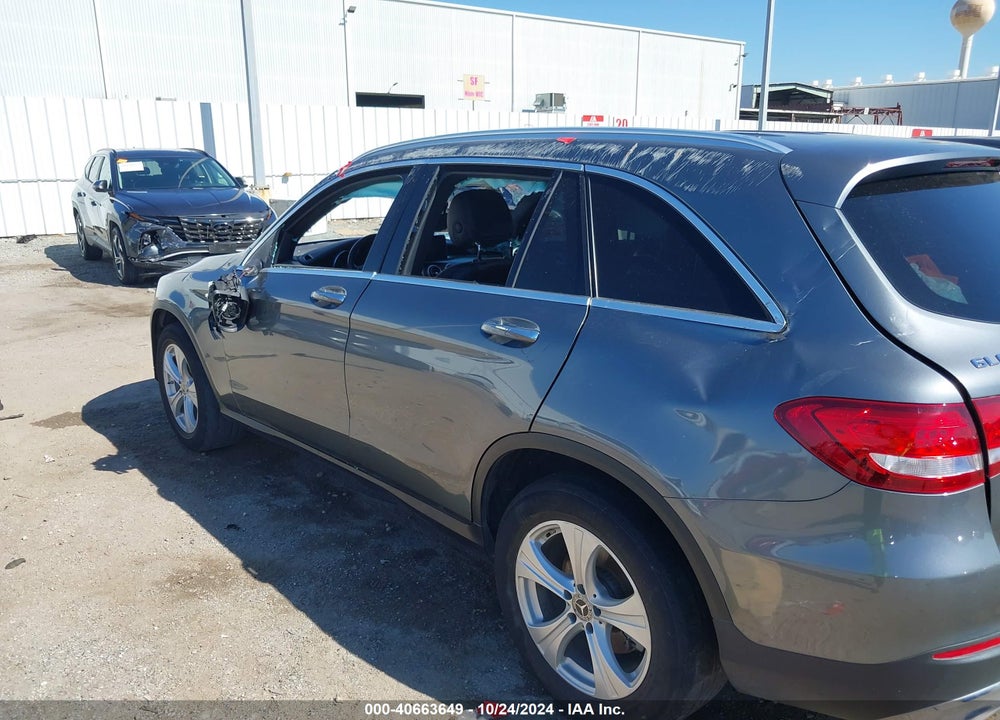 2018 MERCEDES-BENZ GLC 300 VIN: WDC0G4JB2JF403182