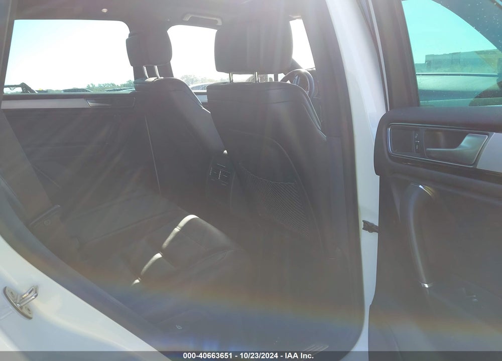 2017 VOLKSWAGEN TOUAREG V6 WOLFSBURG EDITION VIN: WVGRF7BP8HD003771