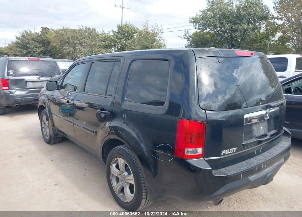 2013 HONDA PILOT EX-L VIN: 5FNYF3H65DB032073