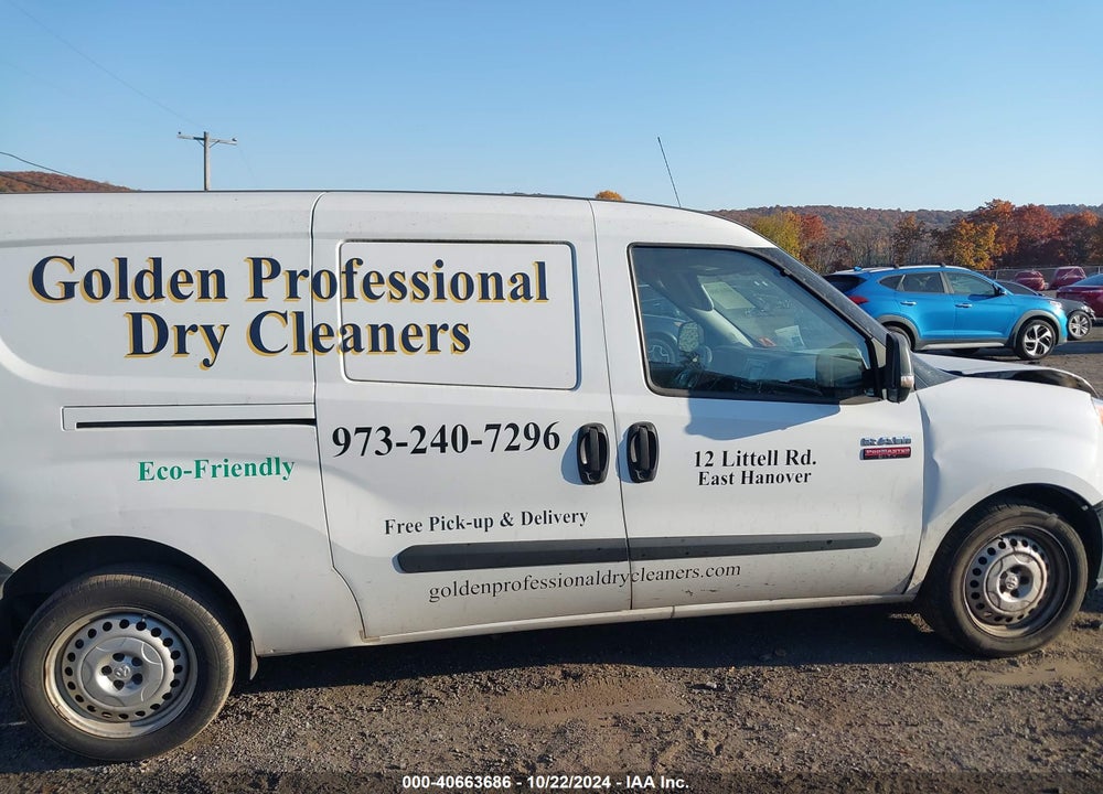 2018 RAM PROMASTER CITY TRADESMAN VIN: ZFBERFAB0J6K73097