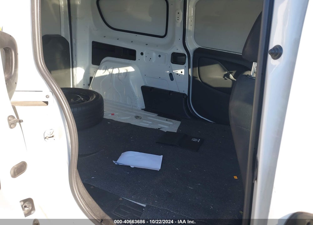 2018 RAM PROMASTER CITY TRADESMAN VIN: ZFBERFAB0J6K73097