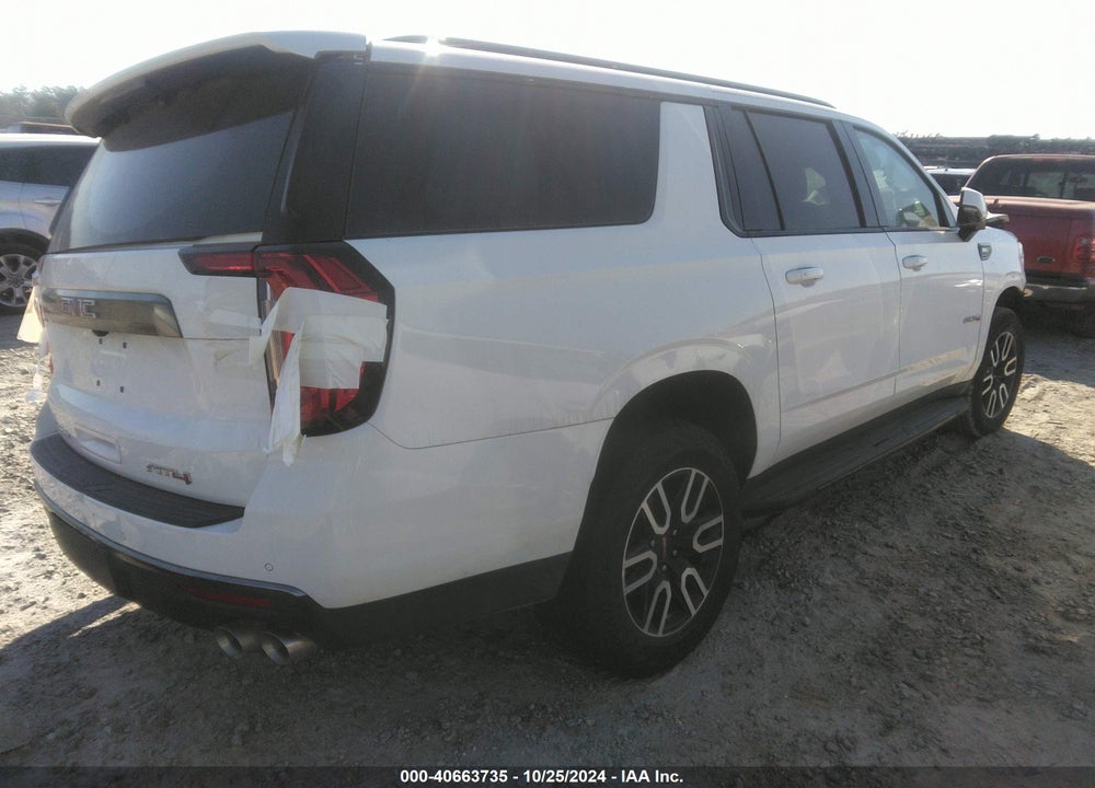 2024 GMC YUKON XL 4WD AT4 VIN: 1GKS2HKL3RR223171
