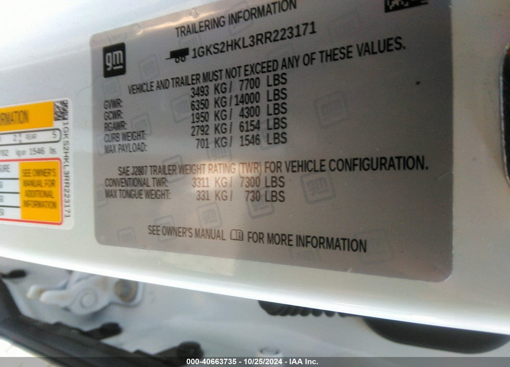 2024 GMC YUKON XL 4WD AT4 VIN: 1GKS2HKL3RR223171