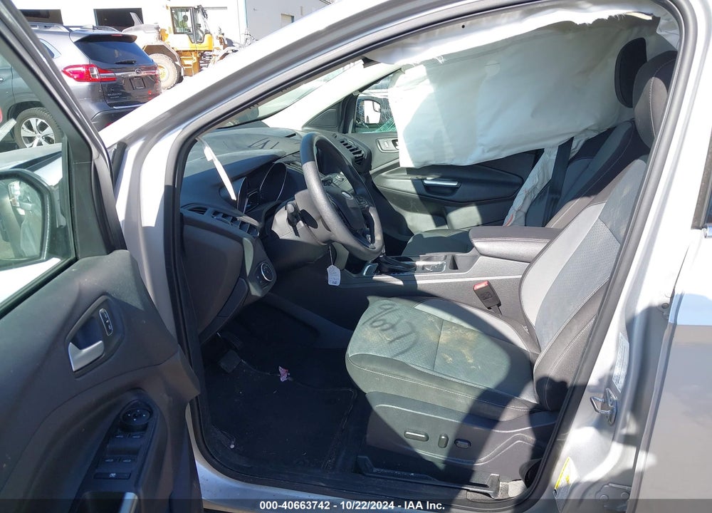 2018 FORD ESCAPE SE VIN: 1FMCU9GD9JUA96277