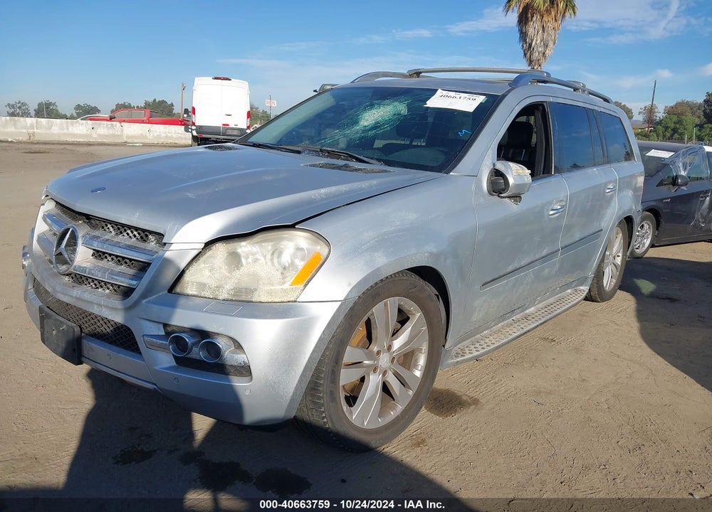 2010 MERCEDES-BENZ GL 450 4MATIC VIN: 4JGBF7BE3AA556237