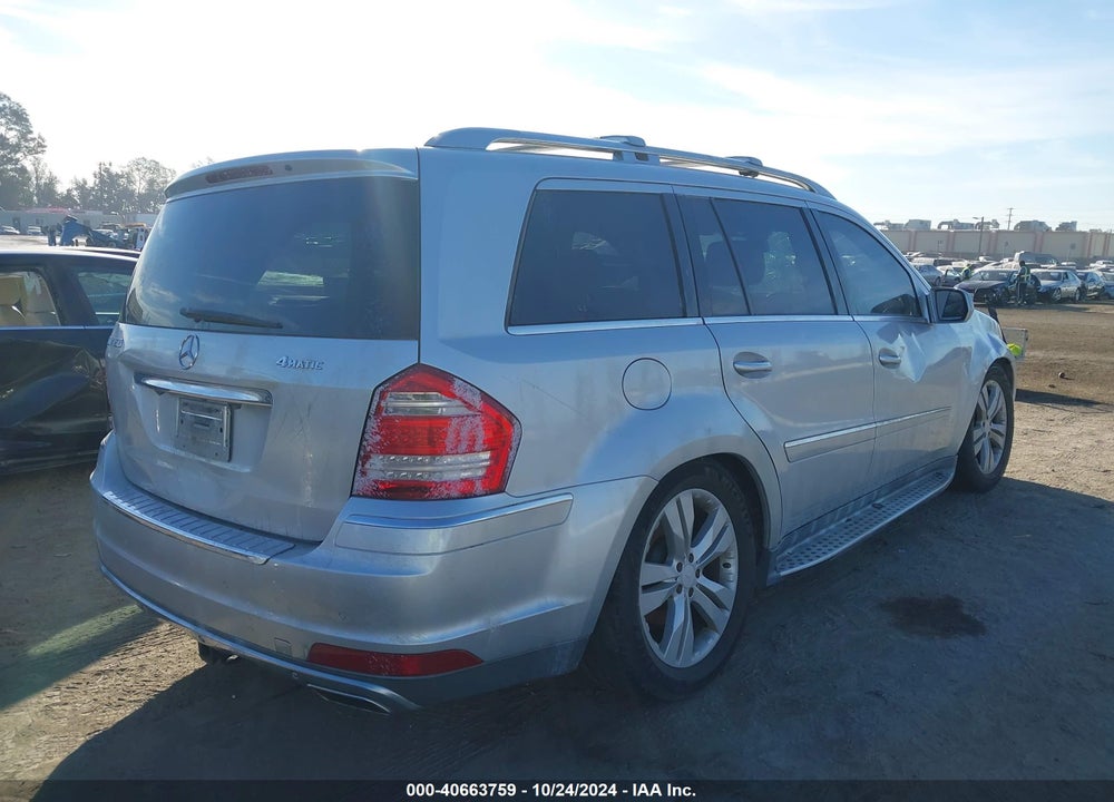 2010 MERCEDES-BENZ GL 450 4MATIC VIN: 4JGBF7BE3AA556237