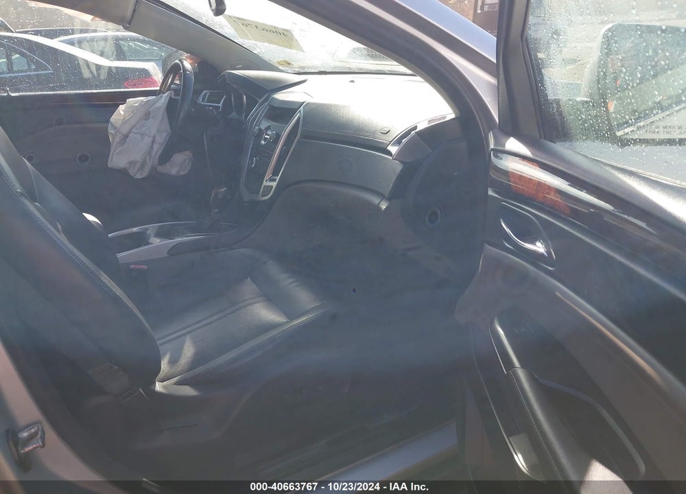 2011 CADILLAC SRX LUXURY COLLECTION VIN: 3GYFNDEYXBS667567