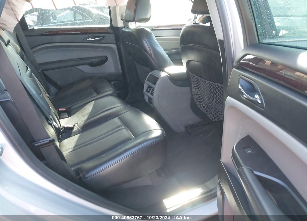 2011 CADILLAC SRX LUXURY COLLECTION VIN: 3GYFNDEYXBS667567