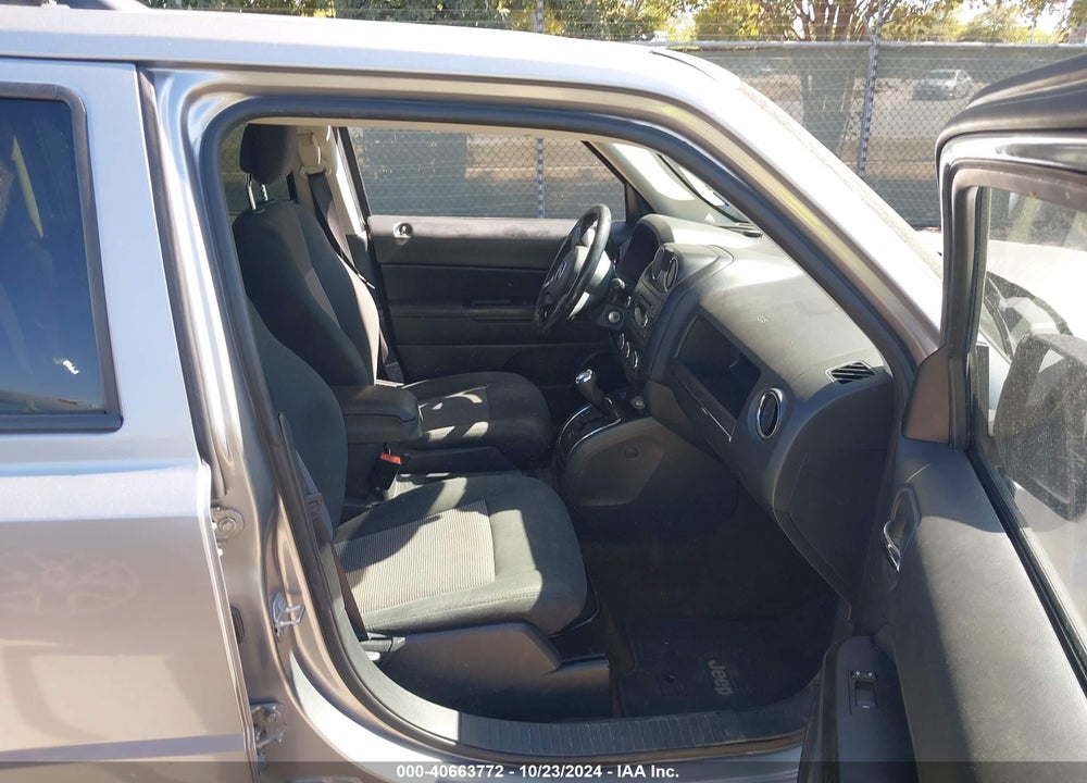 2016 JEEP PATRIOT LATITUDE VIN: 1C4NJPFA0GD647917