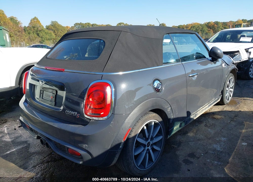 2016 MINI CONVERTIBLE COOPER S VIN: WMWWG9C54G3A92482