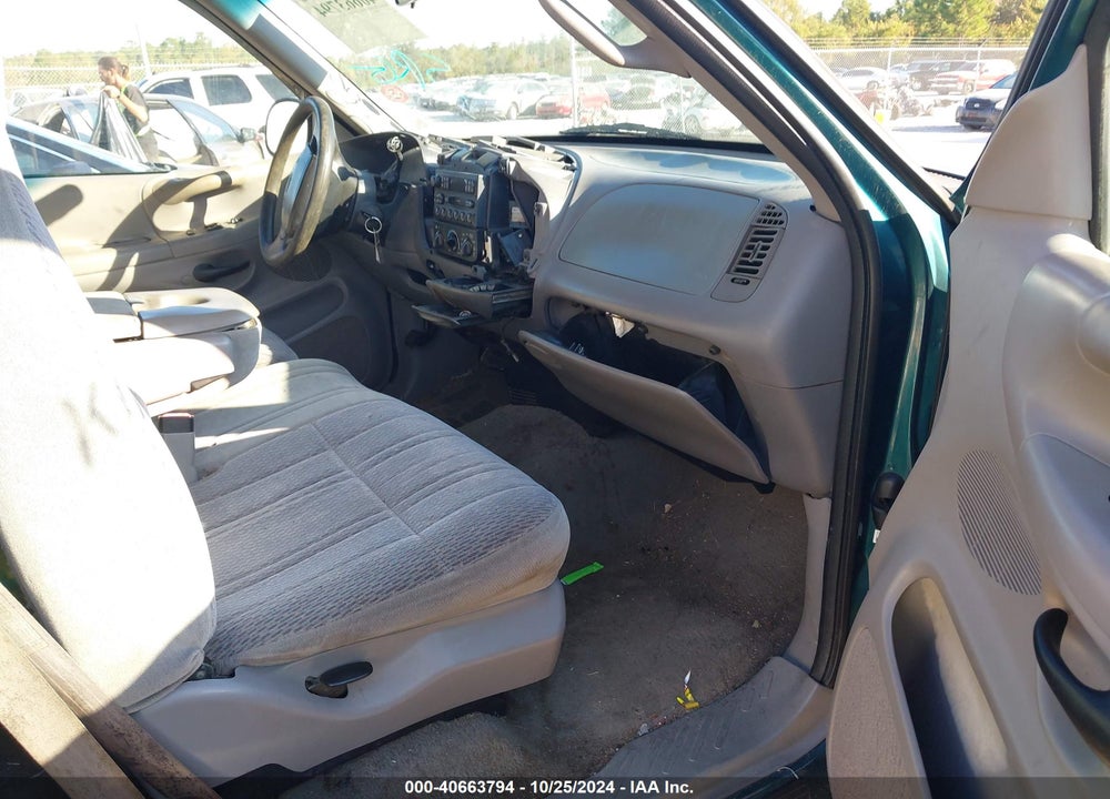1998 FORD F-150 STANDARD/XL/XLT VIN: 1FTZX1727WKC23326