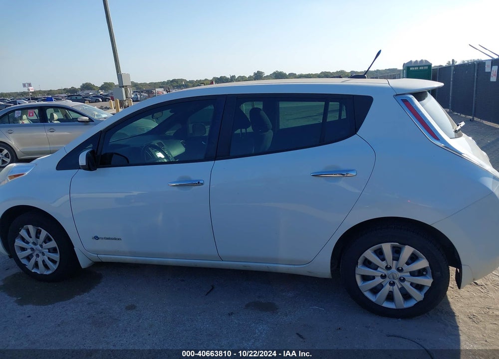 2013 NISSAN LEAF S VIN: 1N4AZ0CP7DC413840