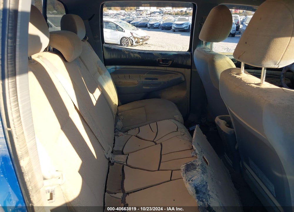 2011 TOYOTA TACOMA DOUBLE CAB VIN: 5TFLU4EN0BX009322
