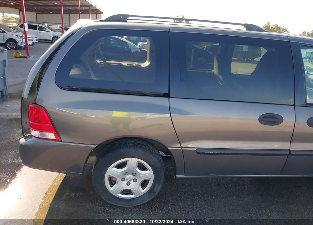 2006 FORD FREESTAR SE VIN: 2FMZA516X6BA11241