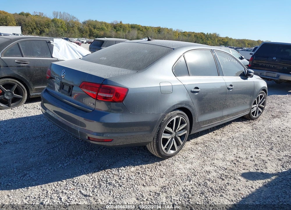 2015 VOLKSWAGEN JETTA 2.0L TDI SEL VIN: 3VWLA7AJ0FM248987