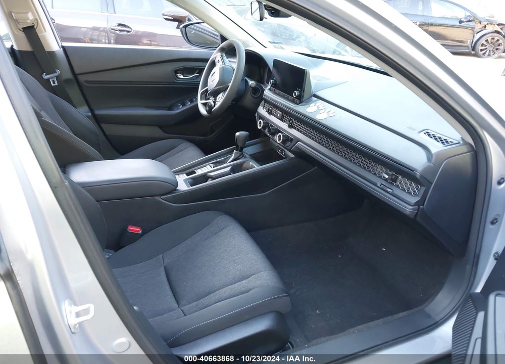 2023 HONDA ACCORD EX VIN: 1HGCY1F39PA028110