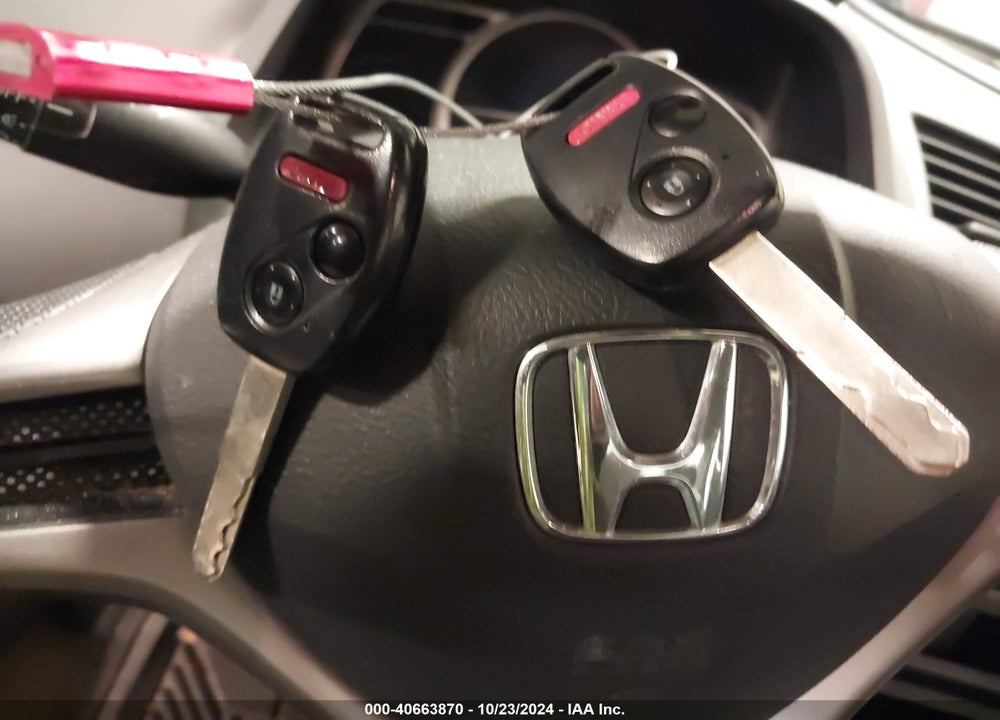 2009 HONDA CIVIC LX VIN: 19XFA16509E041149