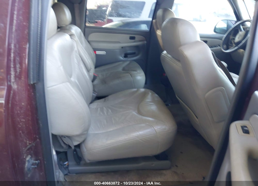 2000 GMC YUKON XL 1500 SLT VIN: 3GKEC16TXYG136958