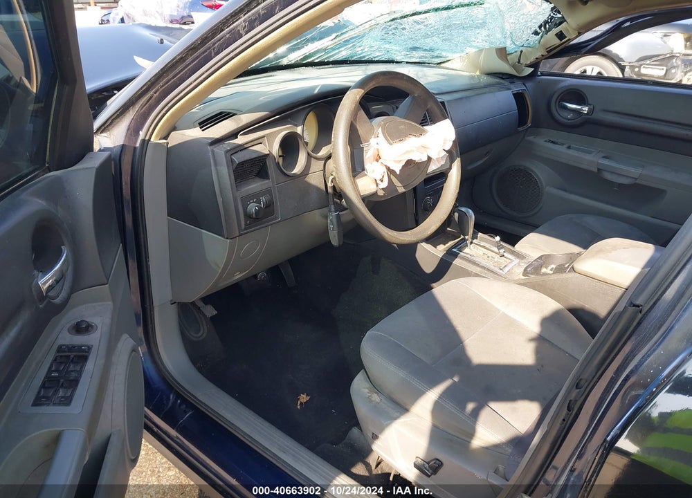 2005 DODGE MAGNUM SE VIN: 2D8FV48T05H516283