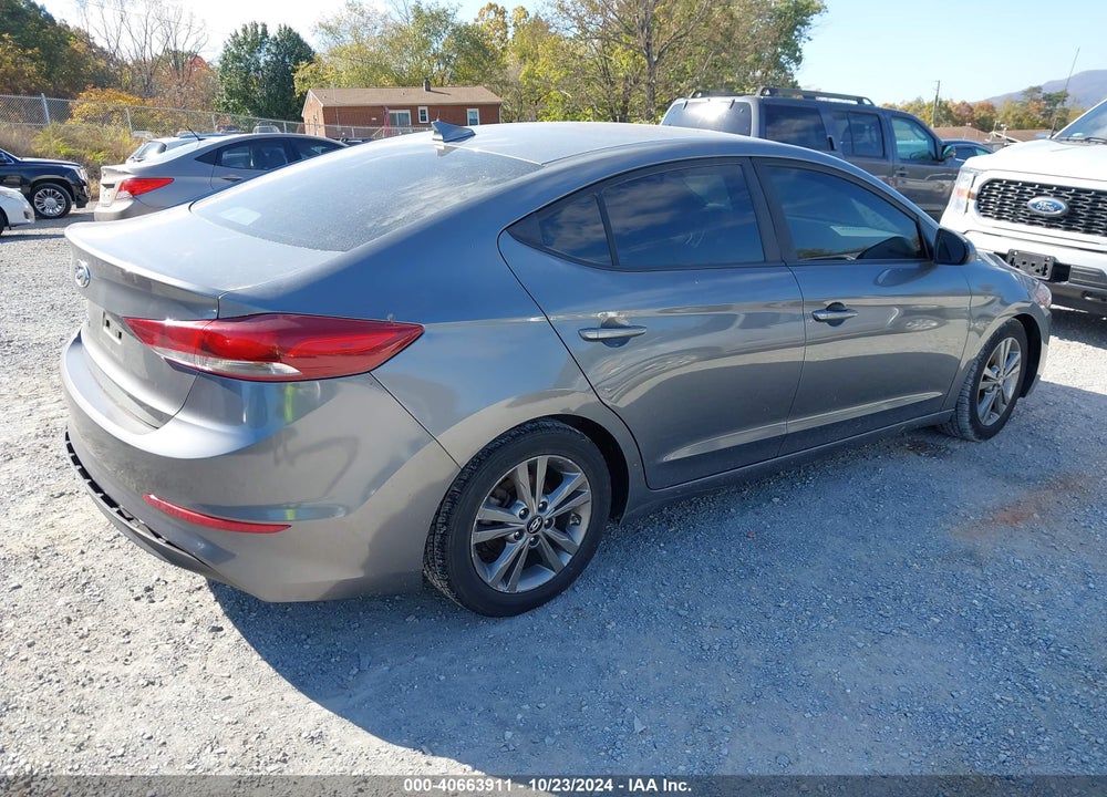 2018 HYUNDAI ELANTRA SEL VIN: 5NPD84LFXJH247001