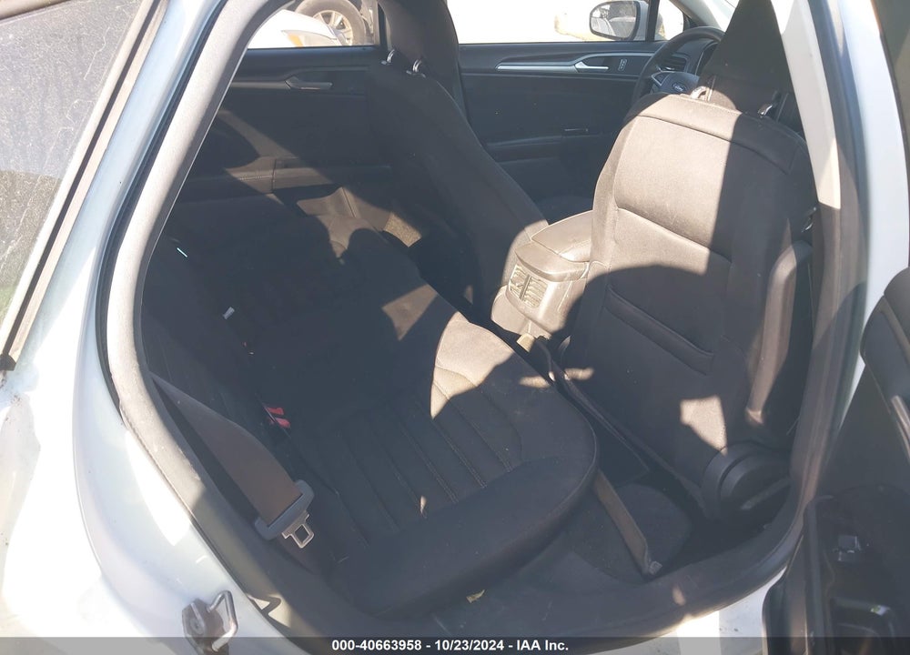 2013 FORD FUSION SE VIN: 3FA6P0H75DR306050