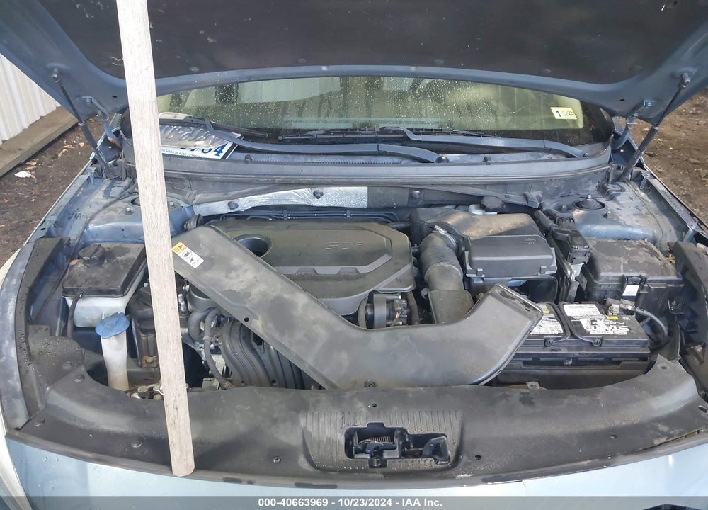 2015 HYUNDAI SONATA SE VIN: 5NPE24AFXFH098993