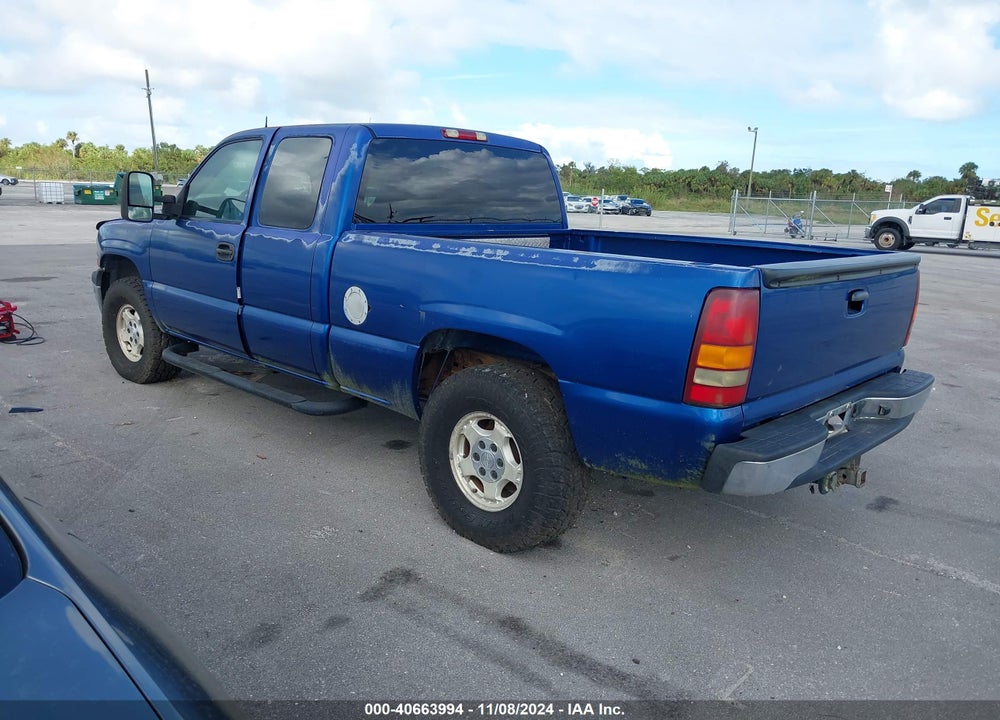 2002 CHEVROLET SILVERADO 1500 LT VIN: 1GCEK19T72Z297303