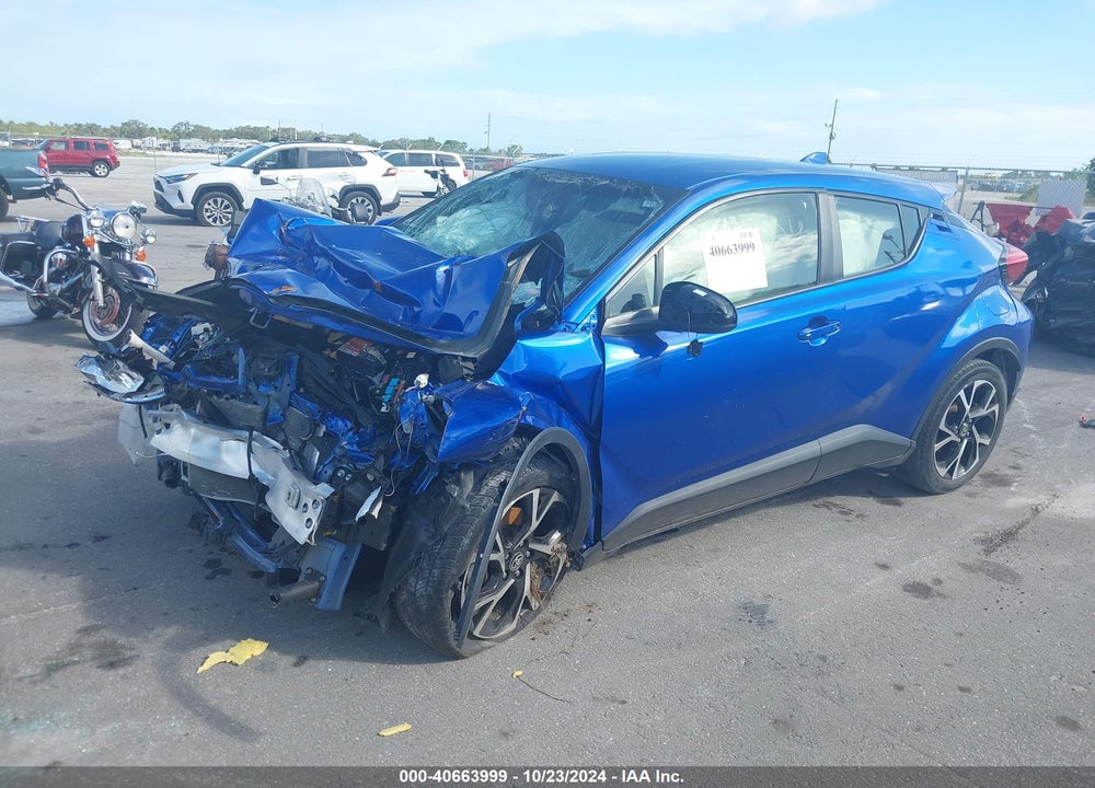 2020 TOYOTA C-HR XLE VIN: JTNKHMBX0L1090943