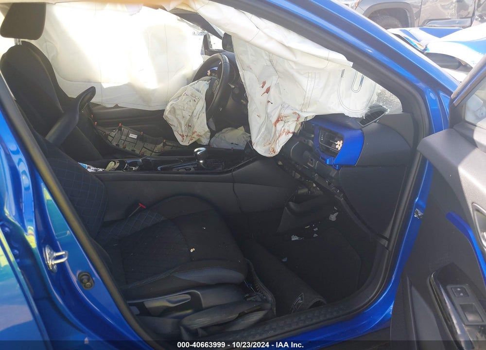 2020 TOYOTA C-HR XLE VIN: JTNKHMBX0L1090943