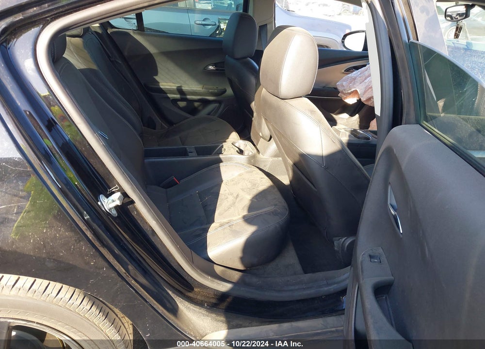 2015 CHEVROLET VOLT VIN: 1G1RD6E48FU131049