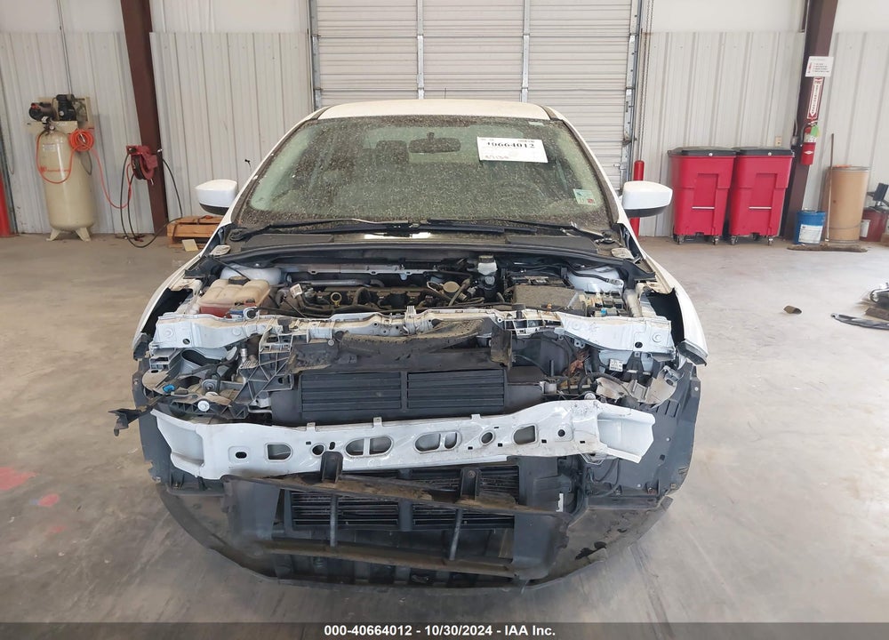 2018 FORD FOCUS SE VIN: 1FADP3F24JL250595
