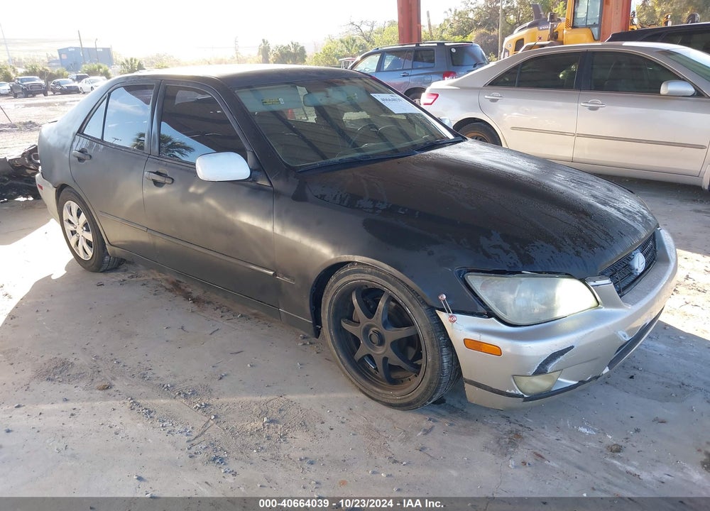 2002 LEXUS IS 300 VIN: JTHBD192120045361