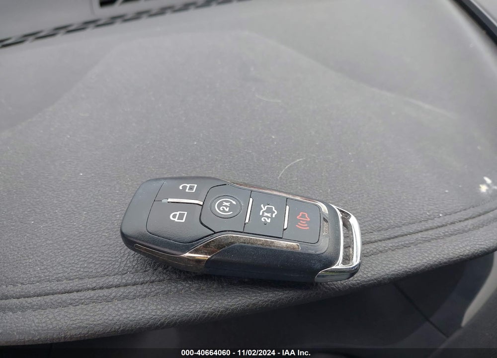 2014 LINCOLN MKZ VIN: 3LN6L2JK5ER800924
