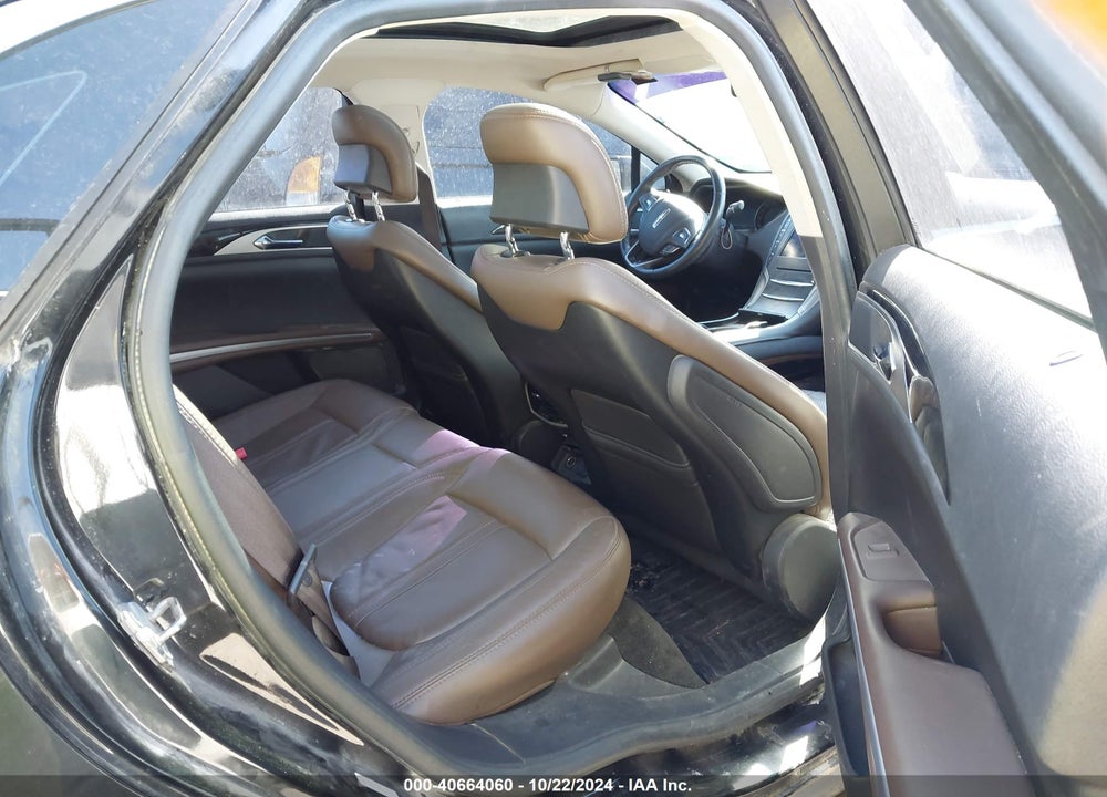 2014 LINCOLN MKZ VIN: 3LN6L2JK5ER800924