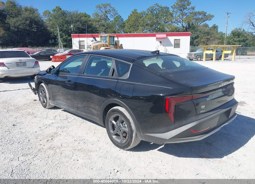 2025 KIA K4 LXS VIN: 3KPFT4DE6SE010833