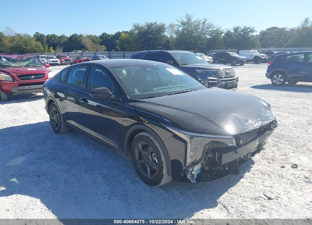 2025 KIA K4 LXS VIN: 3KPFT4DE6SE010833