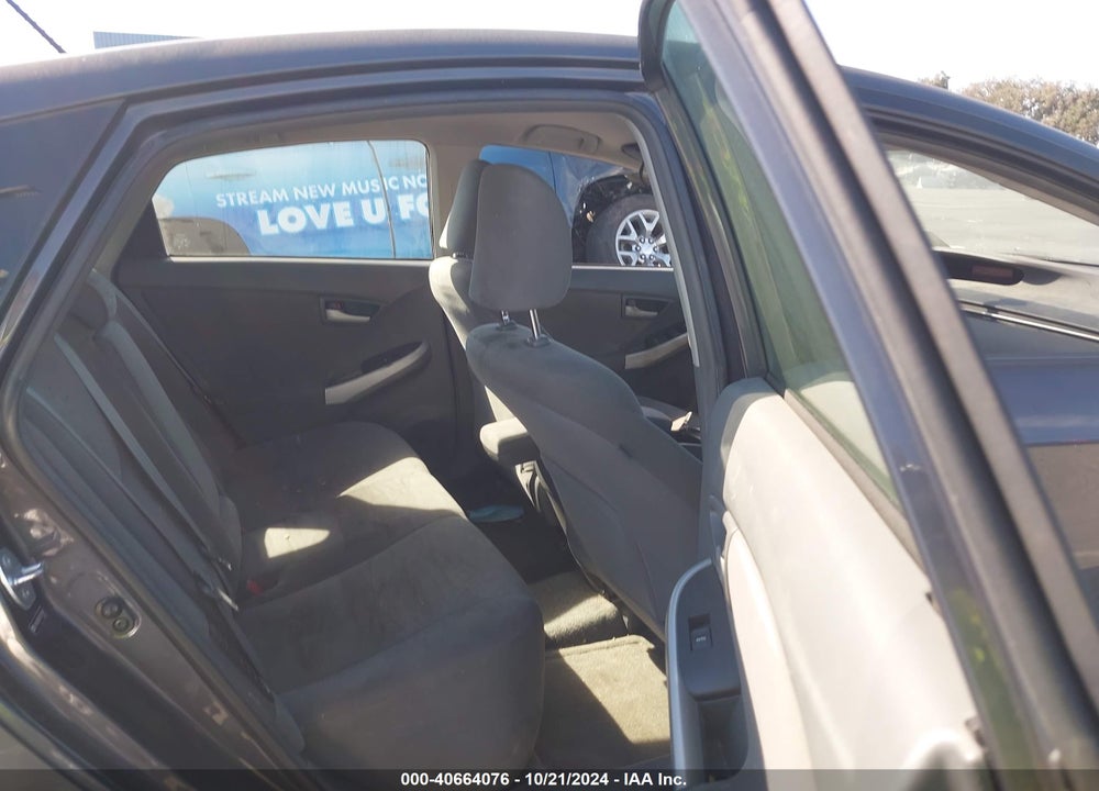 2011 TOYOTA PRIUS TWO VIN: JTDKN3DU9B1373947