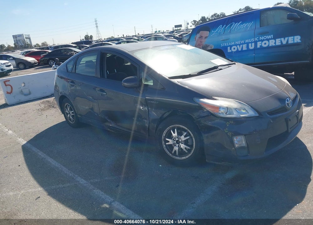 2011 TOYOTA PRIUS TWO VIN: JTDKN3DU9B1373947