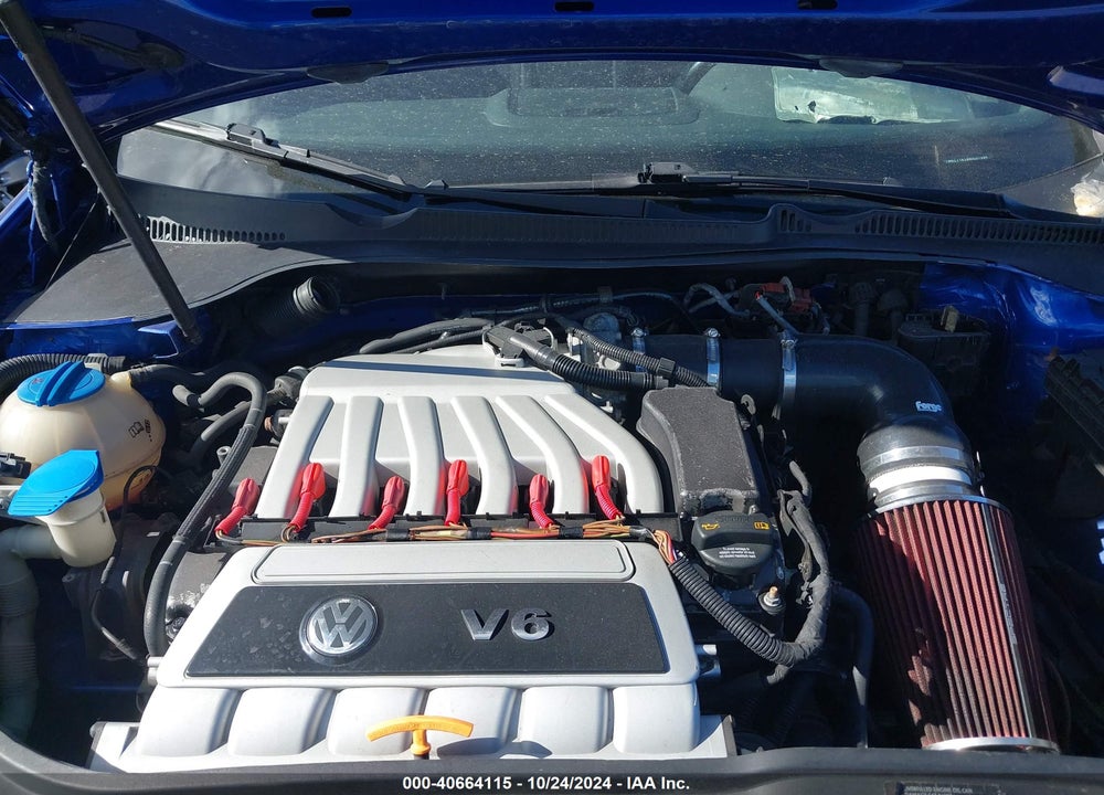 2008 VOLKSWAGEN R32 VIN: WVWKC71K28W031395